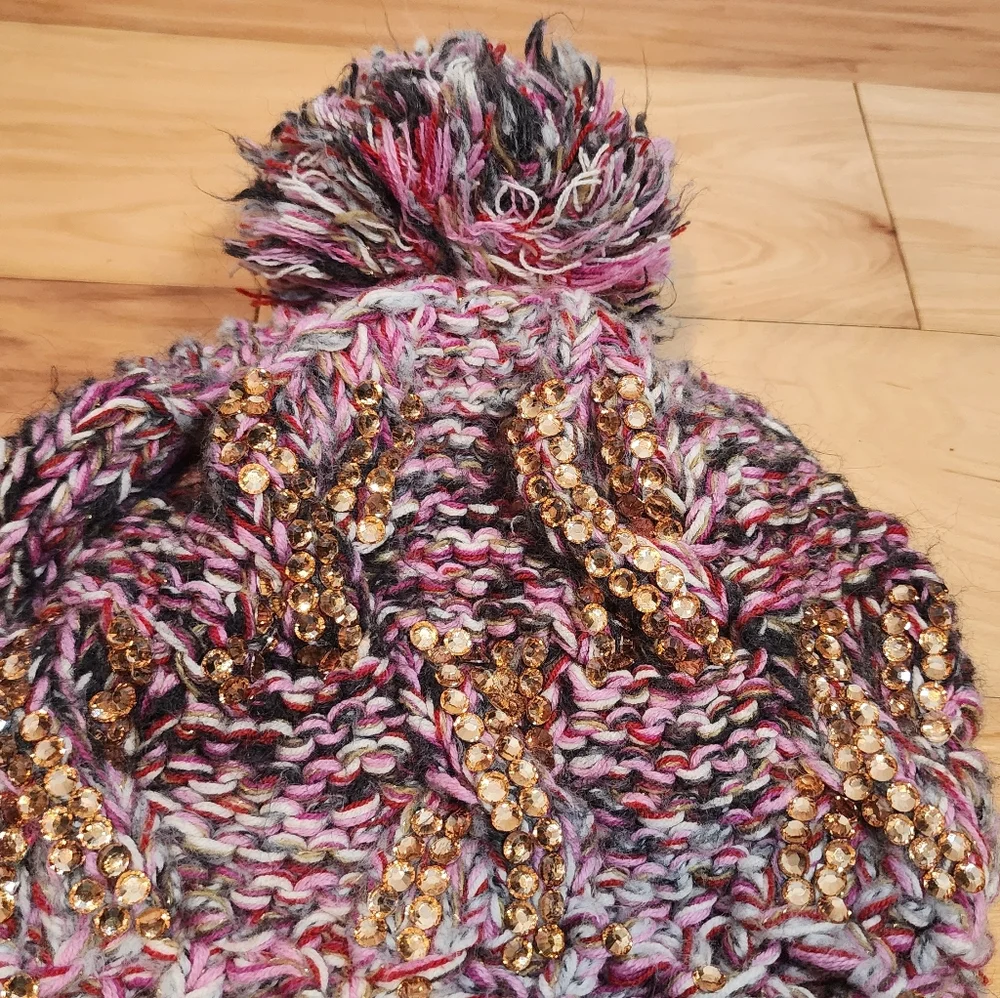 Multicolor Knit Beanie with Pom Pom And Jewels